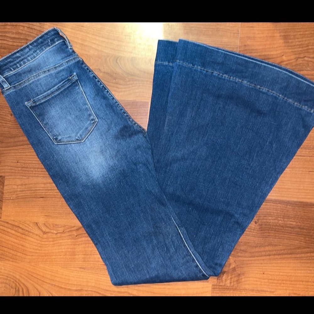 Kancan extreme flares
